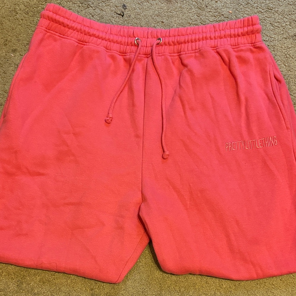 PrettyLittleThing Women’s Pink Sweatpants